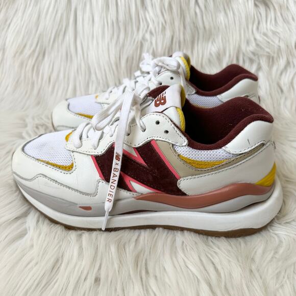 New Balance x Bandier 57/40 Move Her World Sneaker Running Shoes, White/ Angora - Picture 7 of 13